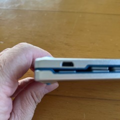 折りたたみワイヤレスキーポード　Bluetooth　充電式の画像