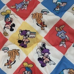 ディズニーミッキー肌掛け布団の画像