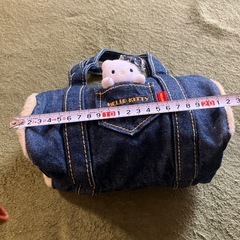 ハローキティ　ミニバック　の画像