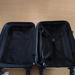 スーツケースの画像