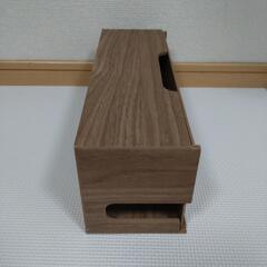 ケーブル収納ボックスの画像