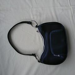 ハンドバッグが 楽しいの画像