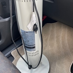 コンパクト電気ストーブの画像