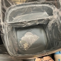 おもちゃ箱・プラ食器類の画像