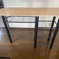 カウンターテーブル 木目調 収納ありパ イプイス2脚付の画像