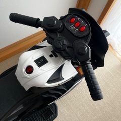 バイク　おもちゃペダル式の画像