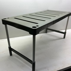 プラスチック製の台の画像