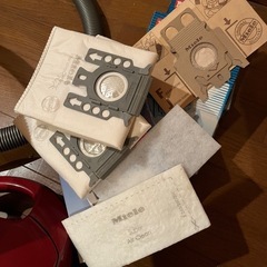 【紙パック付き】ミーレ掃除機キャット&ドッグの画像