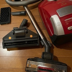 【紙パック付き】ミーレ掃除機キャット&ドッグの画像