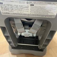 チャイルドシート　茶色の画像