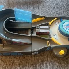 トミカ カーズまわしてレーシング！2wayサーキット欠品ありミニカーの画像