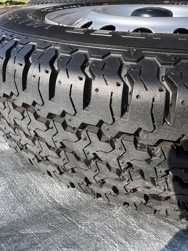 新車はずし　ダイハツ　ハイゼットジャンボ純正タイヤ12インチ　ホイール付き4本セット