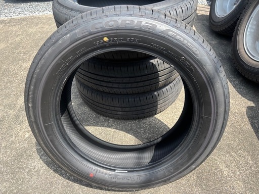 トヨタ　ライズ（ダイハツ　ロッキー）新車外しタイヤ（タイヤのみ）