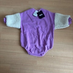 新品　BREEZE ロンパースの画像