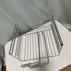 キッチン用品（コップ/肉ハンマー/フック付き吊り戸棚バスケット）の画像