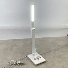 オーム電機 LEDデスクランプ 卓上照明 ライト デスクライト ホワイト 白 2021年製 25h菊NSの画像