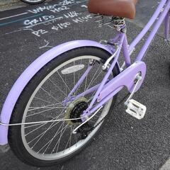 中古子供自転車３７２８　前後タイヤ新品！　２４インチ　６段ギヤ　ワイヤー錠　＊ライトは付属していません　　＊前かごは取り付けることができません 　　身長１３８㎝前後の画像