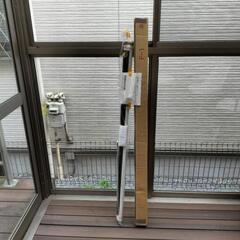  ☆新品☆ 壁掛け型 プロジェクター用  スクリーン(60インチ) ※  〜配達可能〜
の画像