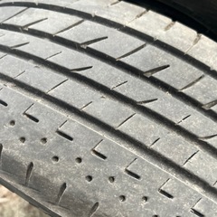 ブリヂストン195/65/15 タイヤの画像