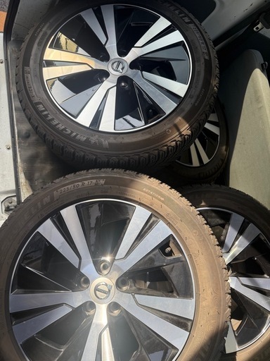 ボルボ  VOLVO17インチ純正ホイールスタッドレスタイヤ4本セット