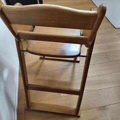 木製ハイチェア 折りたたみ式の画像