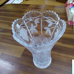 HOYAクリスタル花瓶 箱あり 85148の画像
