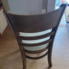 椅子の画像