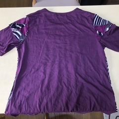 紫色正面が可愛いTシャツLLの画像