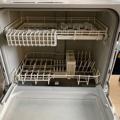 週末のみ営業しております⭐️ 2019年製　Panasonic 電気食器洗い乾燥機の画像