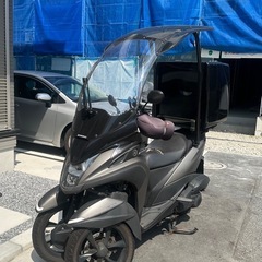 YAMAHA トリシティ125 2bj-sec1j（屋根・デリバリーボックス付き）の画像