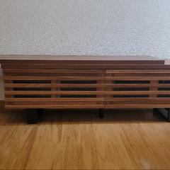 テレビ台の画像