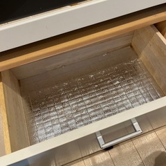 【無料】食器棚の画像