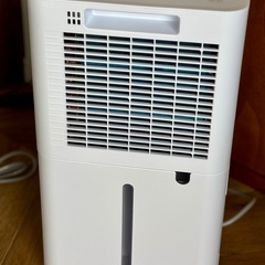 除湿機 JSK7 コンプレッサー式（12L/日・15畳対応） ほぼ新品の美品の画像