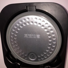 名）263.2023年製！Haier マイコンジャー炊飯器　3合 JJ-XP2M31Eの画像