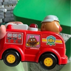 アンパンマンおしゃべり消防車
の画像