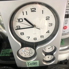 いろんな掛け時計と置き時計‼️一つ￥800円〜￥2580円⭕️の画像