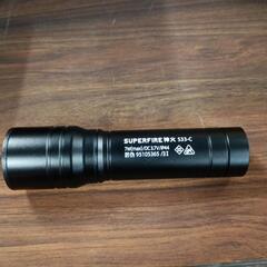 【充電式懐中電灯　SUPER FIRE S33-C】引き取り限定　転売OK　倒産品　まとめ売り　ネット商材　アマゾン引き上げ商品　メルカリ　副業　1000円の画像