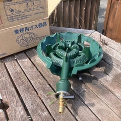 業務用ガスコンロ　LPガス　未使用
　の画像