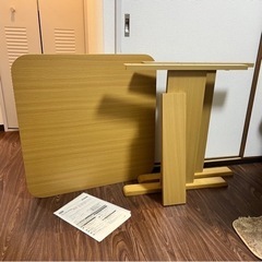 ニトリ ダイニングテーブル2人掛けの画像