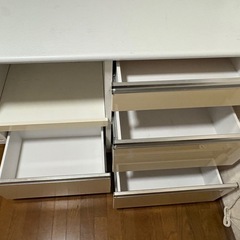 食器棚　　お譲りしますの画像