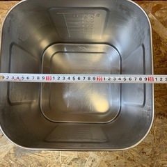 a(7436) 角型キッチンポット 目盛り付き 手付 蓋付き ステンレス 容量20.0L 調理器具 厨房用品 業務用 飲食店の画像