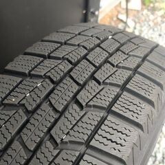 バリ溝スタッドレス☆アクア、フィット、☆コンパクトサイズ車に☆175/65r15の画像