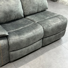 値下げ　平日お渡しは値引き　新品　2人掛けソファ　ソファーの画像