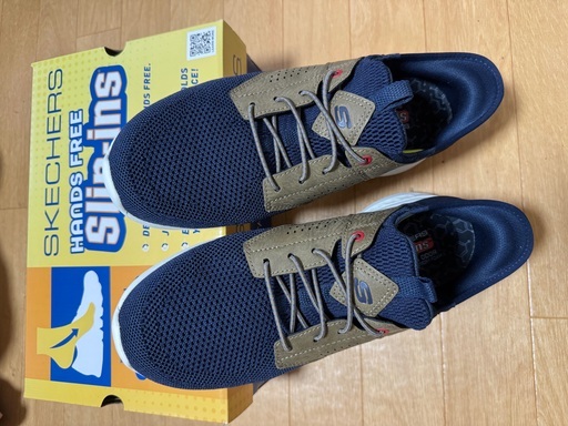 スケッチャーズ　スリップインズ