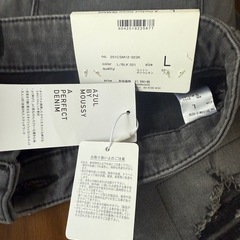 新品　アズール　ジーンズの画像