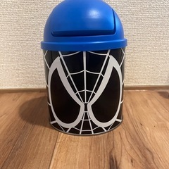 スパイダーマン ミニゴミ箱の画像
