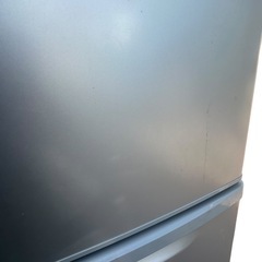 【ジ0829-25】傷等ありの為お安く致します‼️Panasonic ノンフロン冷凍冷蔵庫　NR-B147W-S形　2014年製の画像
