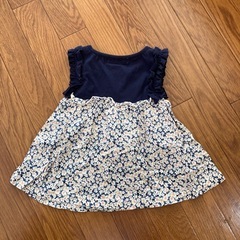 110cmキッズ服♡花柄トップス　の画像