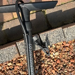 自転車の空気入れの画像