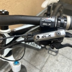 トレック　フルサスバイクの画像